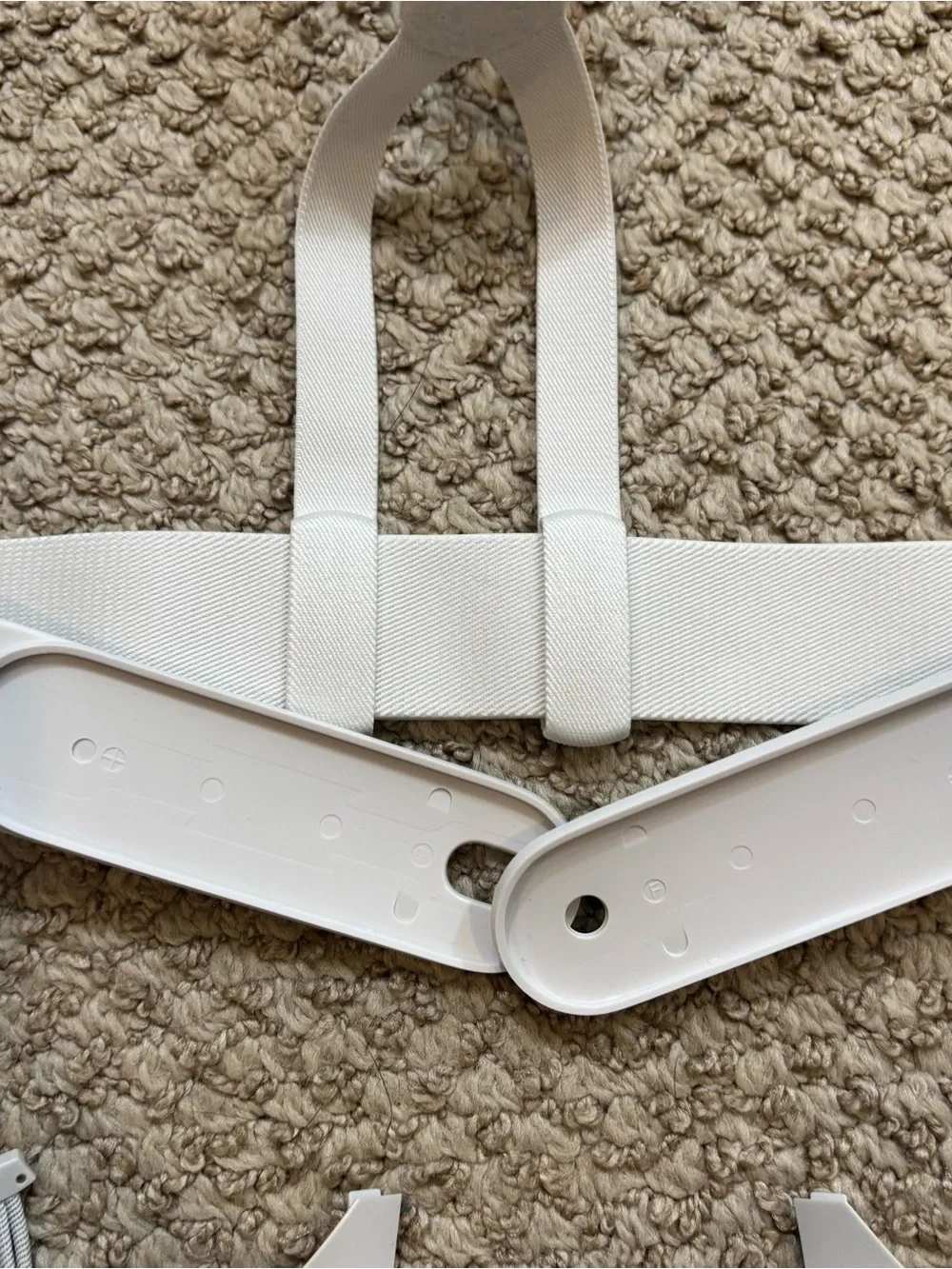 Brand new Meta Quest 3 Headset Trap, 2 Handset Battery Covers and‎ 2 Straps